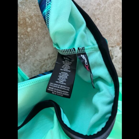 2/$10 SALE🎄ZeroXPosur Swimsuit size XXL Great Condition - Picture 6 of 6